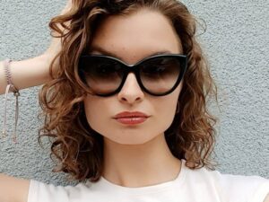 AH9367 T01 OKUALRY ANA HICKMANN PRZECIWSLONECZNE DAMSKIE